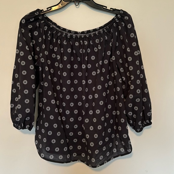 Maeve Tops - Maeve by Anthropologie 3/4 Sleeve Grey Printed Top Size M